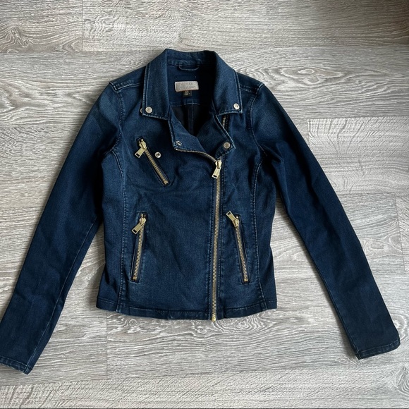LIKE NEW! Guess Blue Denim Jacket with Gold Hardware - Picture 1 of 9
